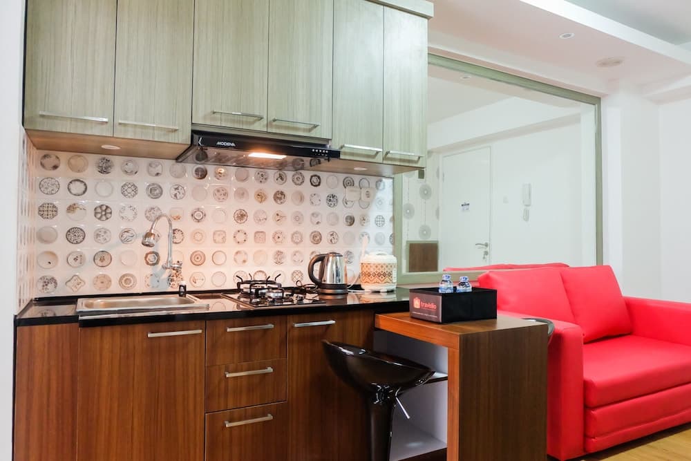 City View 2BR Apartment Bassura City near Shopping Mall