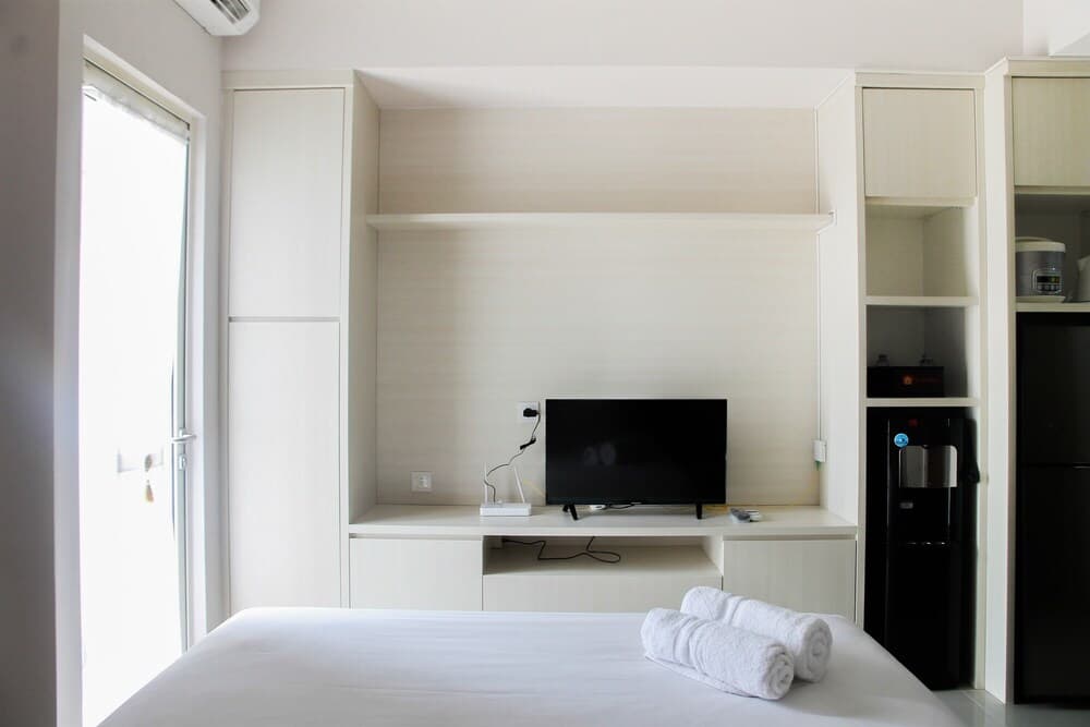 Simply Studio at The Oasis Cikarang Apartment