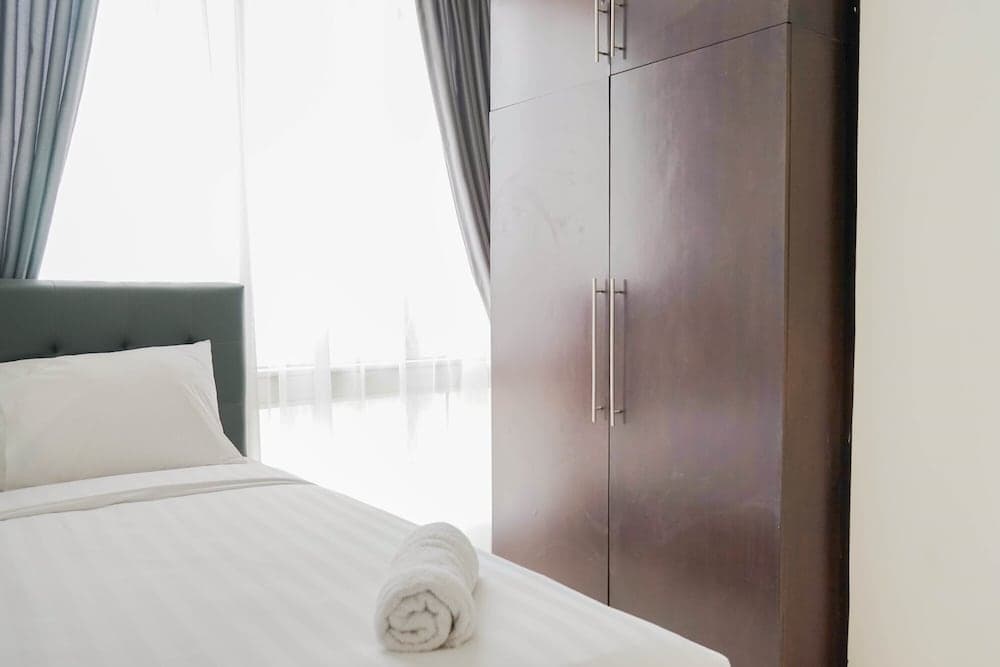 Exclusive 2BR @ The Empyreal Condominium Epicentrum Apartment