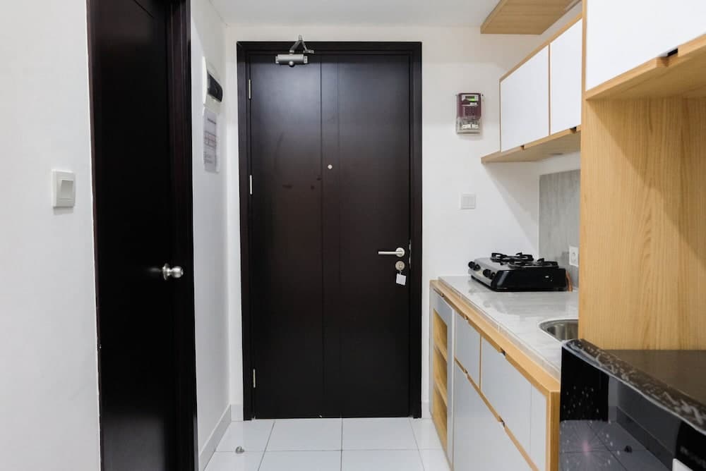 Modern and Furnished Studio Casa de Parco Apartment