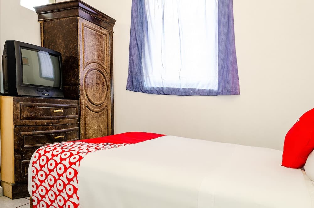 OYO Hotel Cabo Del Sur, Cabo San Lucas