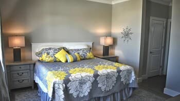 Sonny Daze - 105 Quebec Ct