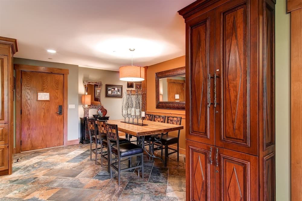 Beaver_creek_charter_1bedroom_01