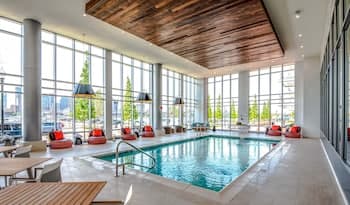 Global Luxury Suites East Boston