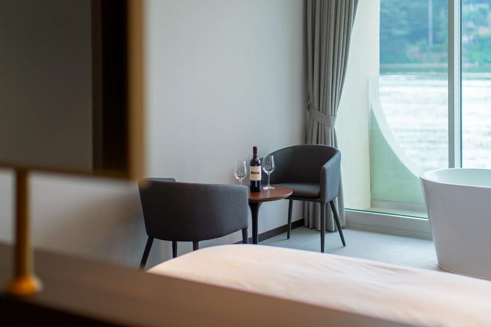 Gapyeong Hotel Suiteian