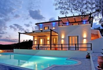 Alonissos 4-bedroom Large Villa With Private Pool