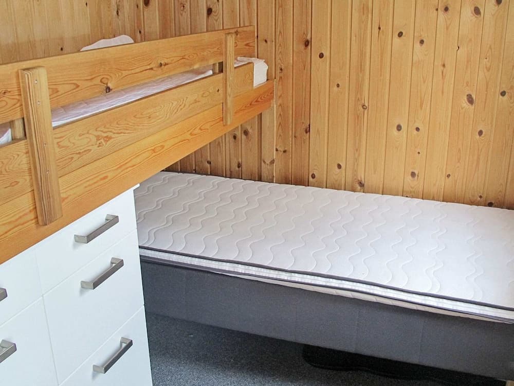 Seaside Serenity in Hummingen-by Traum