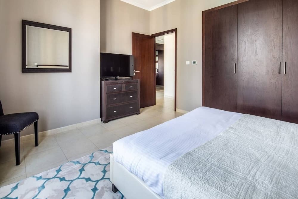 Lavish 2BR With Picturesque Burj Khalifa Views!