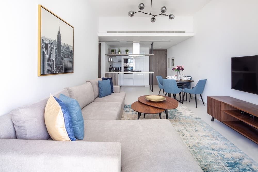 Mesmerizing Upscale 1BR Apartment in Soho Palm Jumeirah