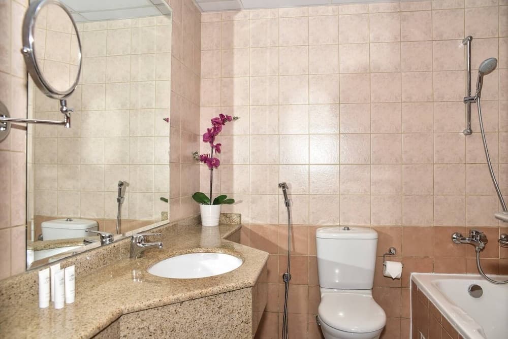 Modern 1BR w/ Gorgeous Marina Views! Sleeps 3