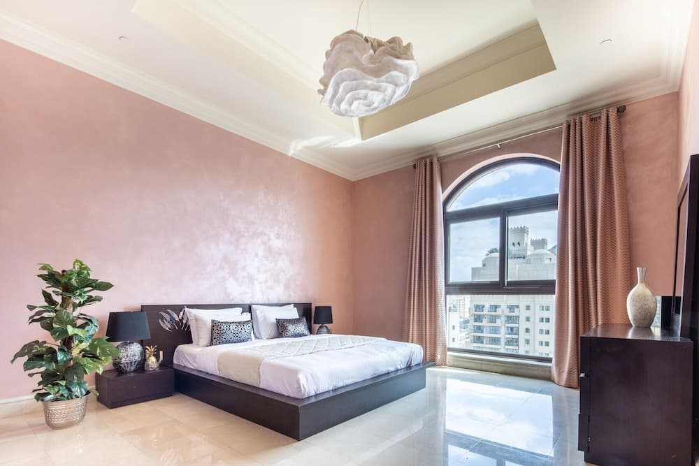 Premium Sky-high 3BR Penthouse in Fairmont North Residence