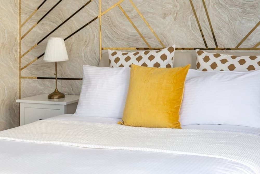 Sophisticated 2BR in Dubai Marina - Your Dream Destination!