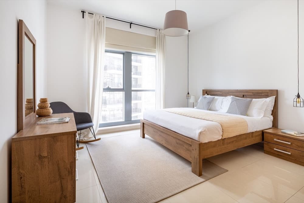 State Of The Art 2BR Apartment in Downtown Dubai