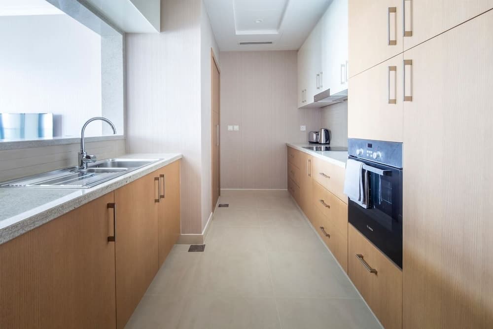 Modern 2BR w/ Tranquil Ambience in Emirates Hills!