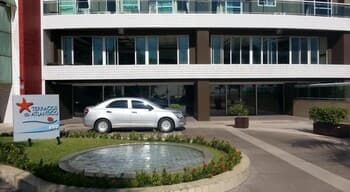 Sea View Praia de Iracema 2 Bedrooms 5 People 200mb Wifi By DM Apartments