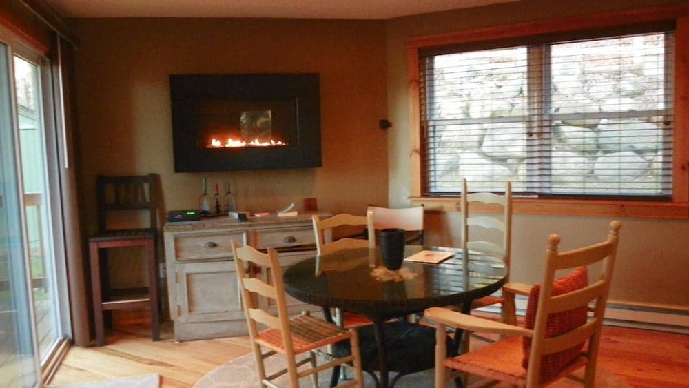 3 Bedroom Private Home With Mountain Views! - Md48e