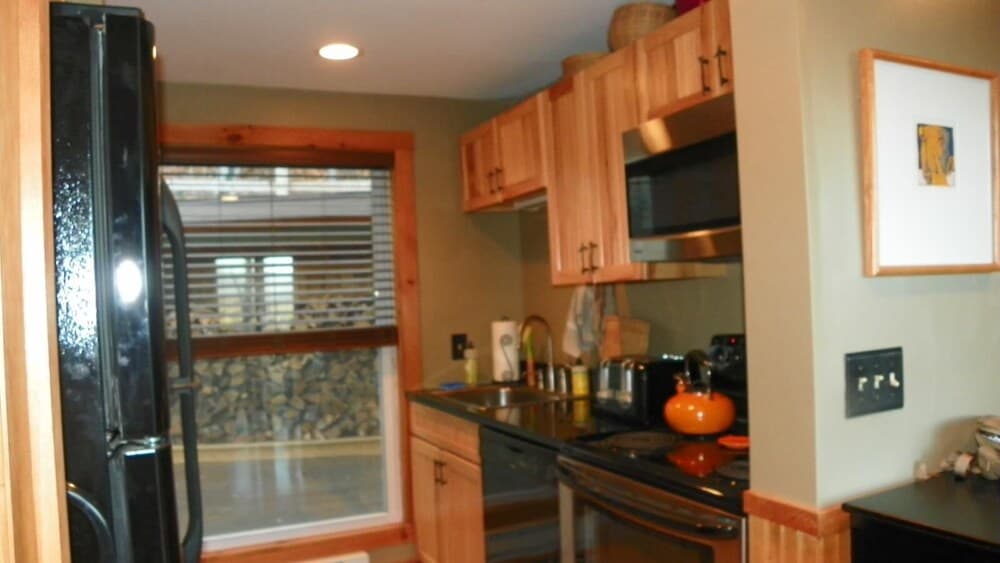 3 Bedroom Private Home With Mountain Views! - Md48e