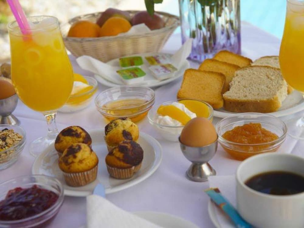 Apartment for 3 Persons, With Swimming Pool, Near the Beach