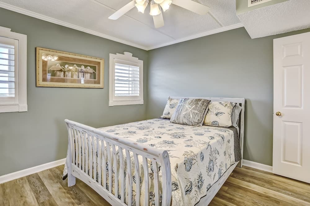 Ocean and Amelia Island View Condo with Oceanside Pool Access by RedAwning