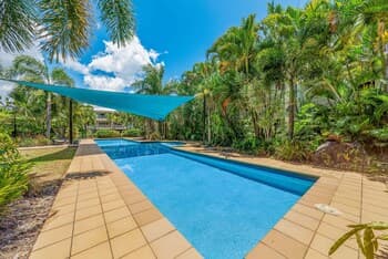 Bay Breezes - Cannonvale