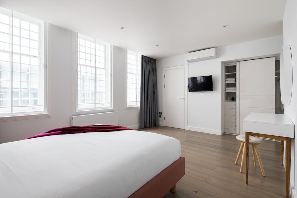 Hausd - Piccadilly Circus