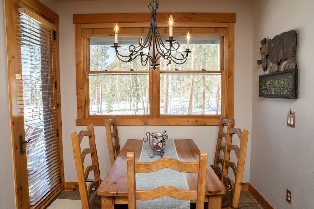 8750 Trappers Crossing 2 Bedroom Condo by RedAwning