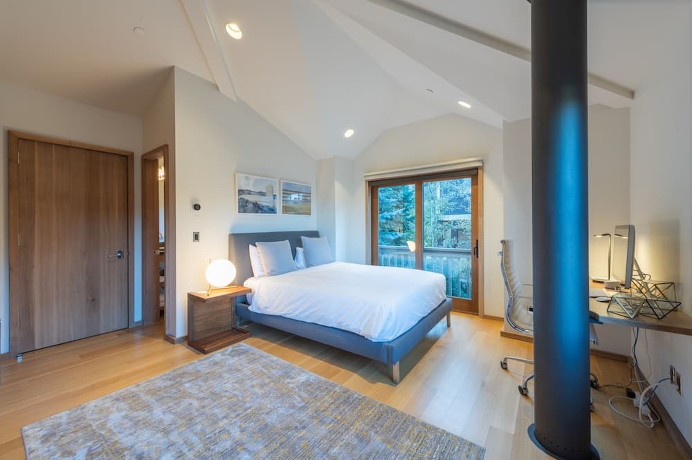 Old Town Private Home by Luxury Mountain Destinations