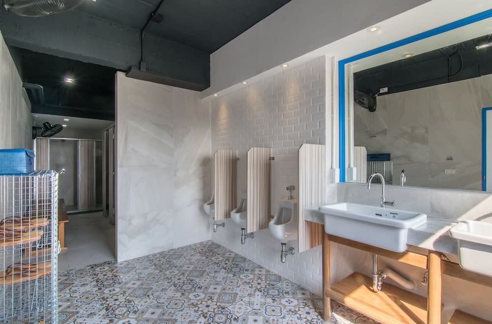 Bed in 6-bed Mixed by Thalay Cha Am, A Co-living With Million Dollar View