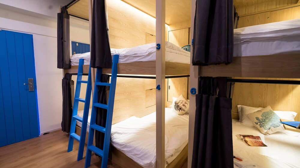 Thalay Cha Am Dorm Room of 6 Beds, A Co-living With Million Dollar View