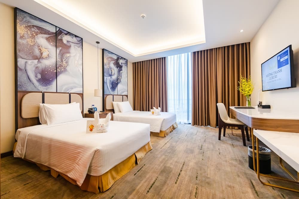Muong Thanh Luxury Ha Long Centre Hotel