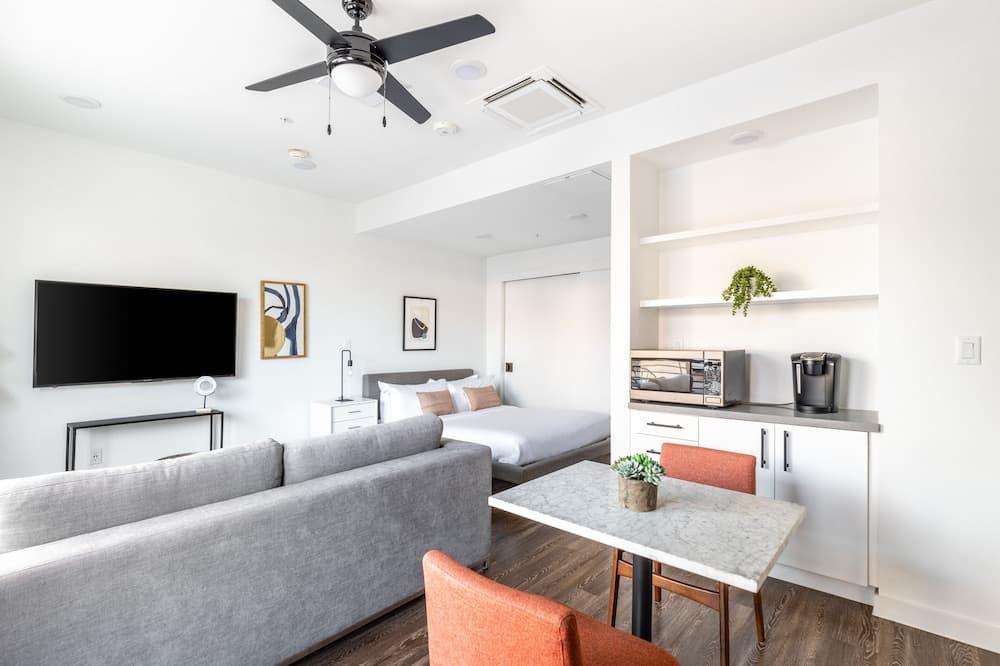 Mint House at The Hatchery - Austin