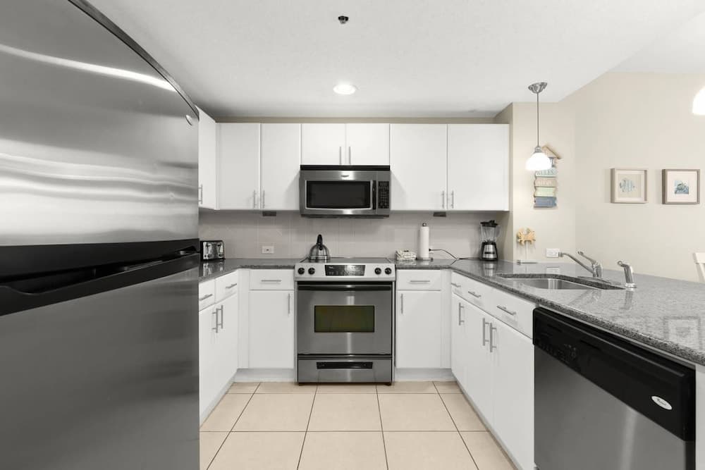 Grand Panama Tower 1 Unit 407