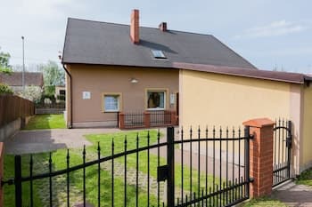 Holiday House Bursztyn by Renters