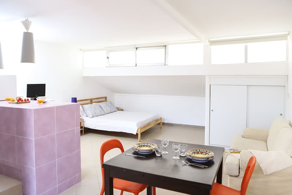 Appartamento con terrazzo a Piazza Dante