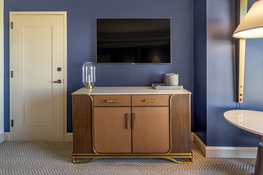 Omni Oklahoma City Hotel