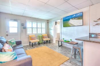 Tropic Terrace #35 - Beachfront Rental 1 Bedroom Condo by Redawning