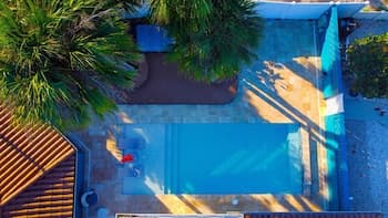 Seagrass Escape - Monthly Beach Rental 2 Bedroom Home by Redawning