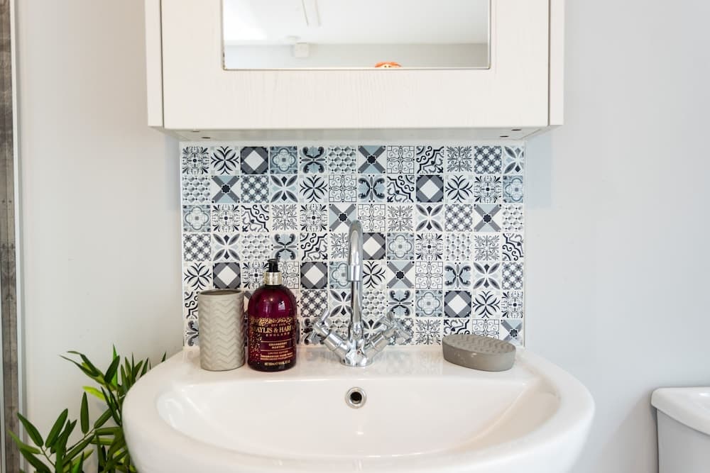 HC Property - Merlin