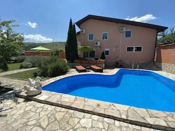 Private Riverside Villa Silvia