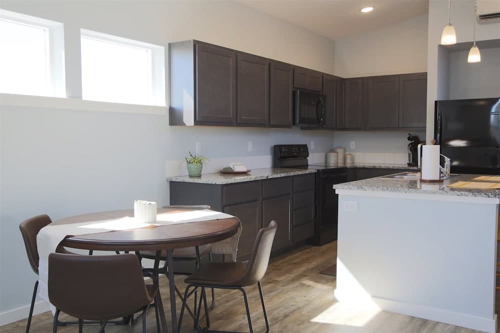 Stunning Garden City Getaway