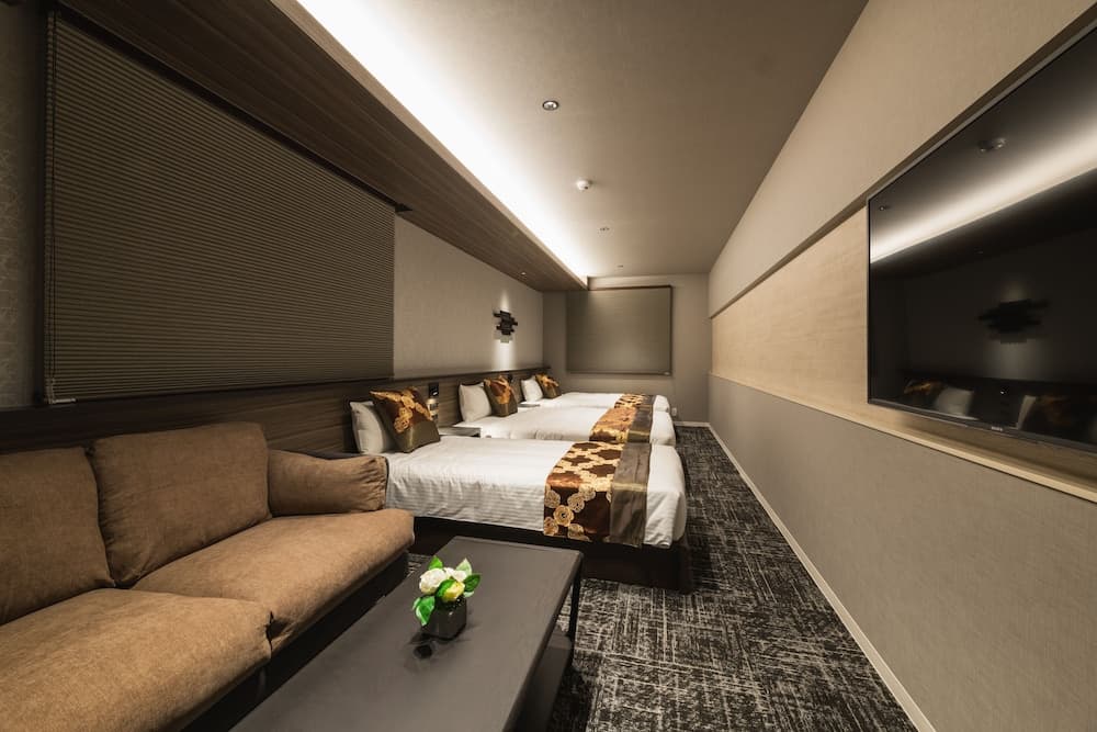 GRAND BASE Kagoshima Tenmonkan