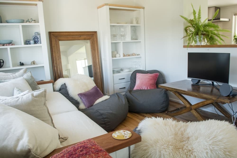 Oneroa Escape - Bell's Cottage