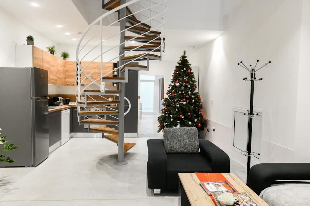 Bb Marina - Close to Rock Beach Malta