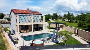 Villa Renata with Pool and Sauna