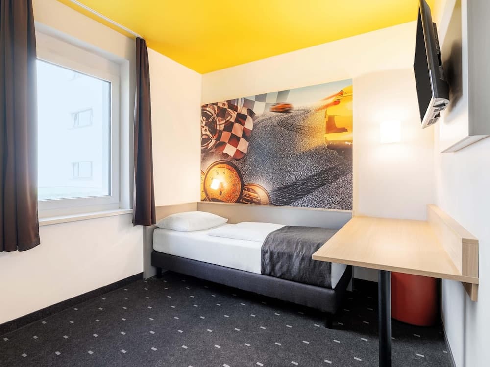B&B Hotel Stuttgart-Zuffenhausen