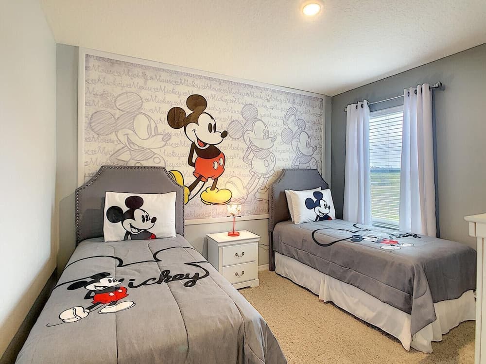 8039osc - Solterra Resort