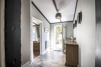 Barn Conversion - Hot Tub - Penally