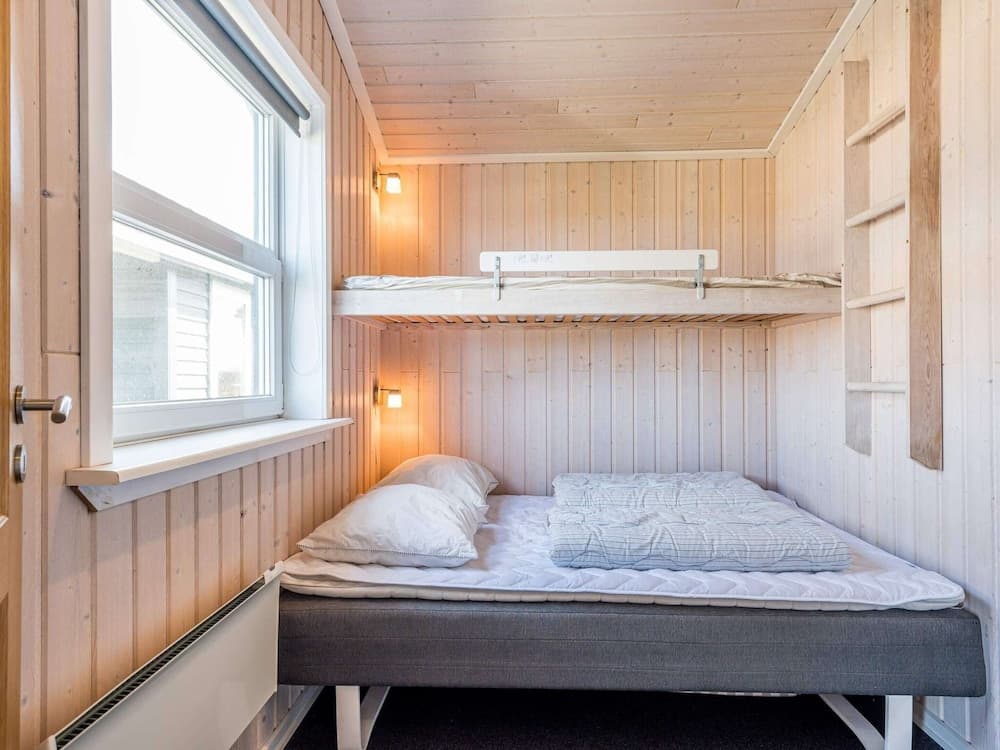 Charming Sauna Cottage-by Traum