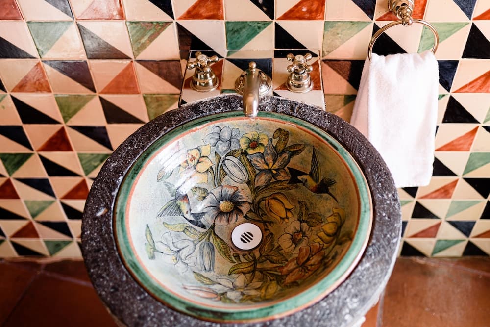 Riad Mellado by Grupo Afekto