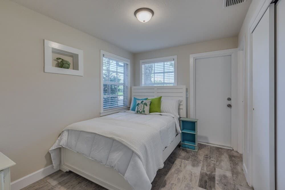 Coastal Dream Beach House 3 Bedroom Home by Redawning